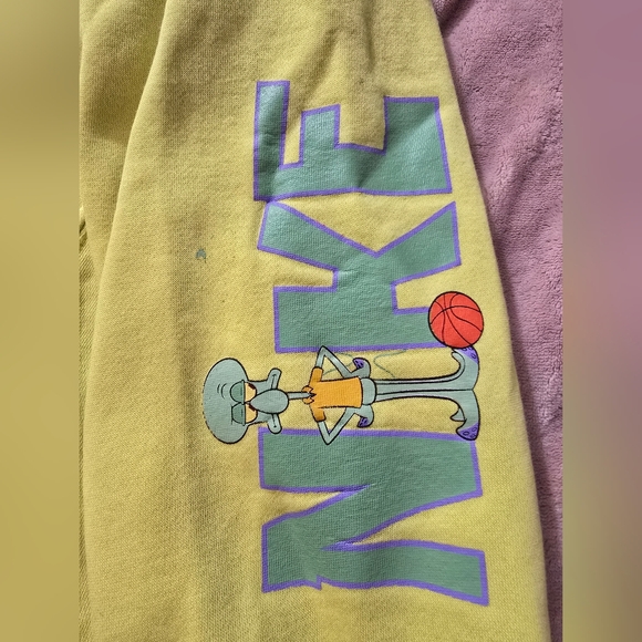 Nike Kyrie Irving X SpongeBob Limited Edition Hoodie Sweatshirt Men’s XLARGE - Picture 3 of 11